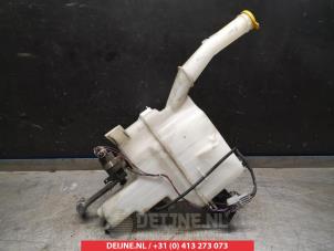 Mazda CX-7 Front windscreen washer reservoir O340366 photo 2