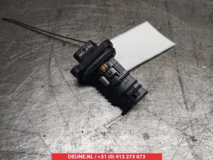 Gebruikte Luchthoeveelheidsmeter Toyota Verso 1.6 D-4D 16V Prijs € 40,00 Margeregeling aangeboden door V.Deijne Jap.Auto-onderdelen BV