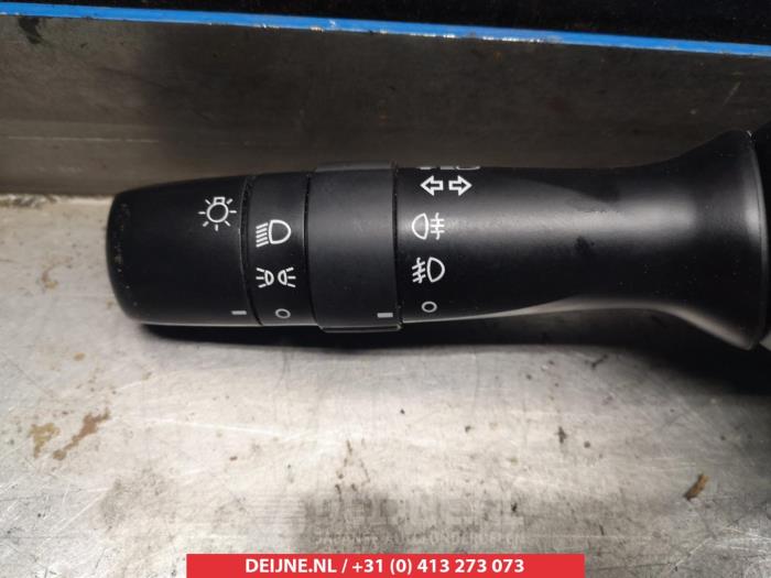 Toyota Verso Licht Schalter O307489