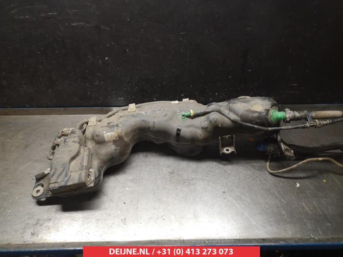 Toyota Hilux Adblue Tank O302023