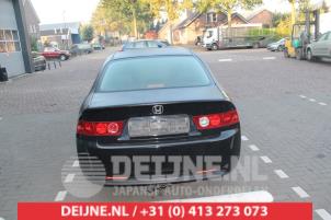 Honda Accord Rear window O300813 photo 2