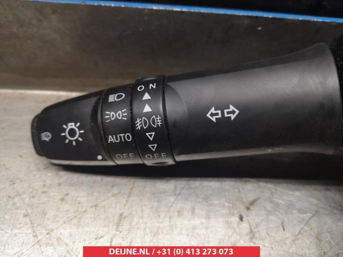 Mitsubishi Outlander Light switch O307053