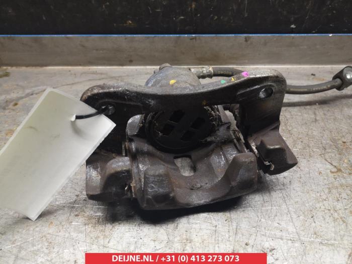 Suzuki Celerio Bremszange rechts vorne O326765