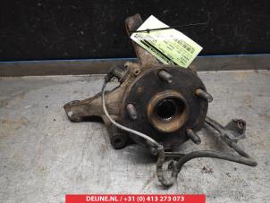 Toyota Avensis Verso Knuckle, front left O323158 photo 2