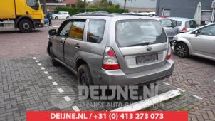 Subaru Forester Tür 4-türig links vorne O272405 foto 3