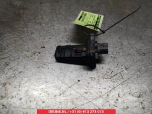 Gebruikte Luchtregelklep Suzuki Celerio (LF) 1.0 12V Dualjet Prijs € 25,00 Margeregeling aangeboden door V.Deijne Jap.Auto-onderdelen BV