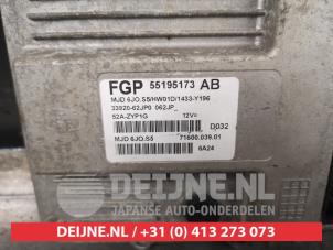 Suzuki Swift Engine management computer O345279 photo 2