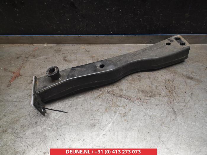 Gebruikte Subframe Nissan Qashqai (J11) 1.2 DIG-T 16V Prijs € 50,00 Margeregeling aangeboden door V.Deijne Jap.Auto-onderdelen BV