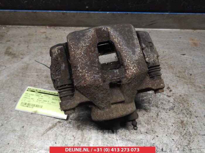 Toyota Corolla Verso Remklauw (Tang) rechts-voor O326916