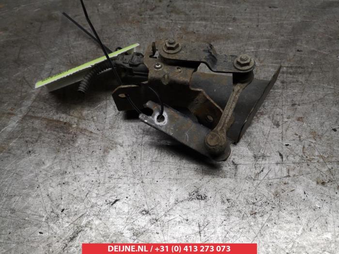 Suzuki Swift Xenon Höhenregler O266892