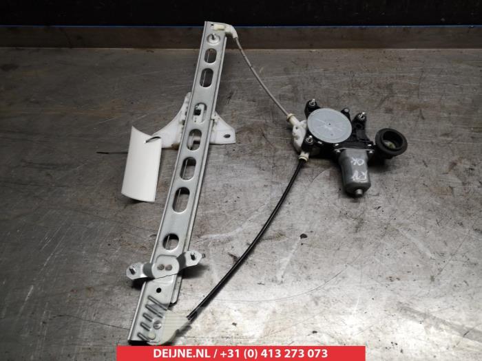 Suzuki Swift Ruitmechaniek 4Deurs rechts-voor O277054