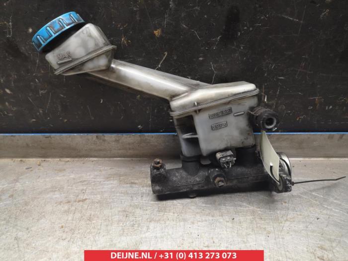 Nissan Primera Hoofdremcilinder O336573