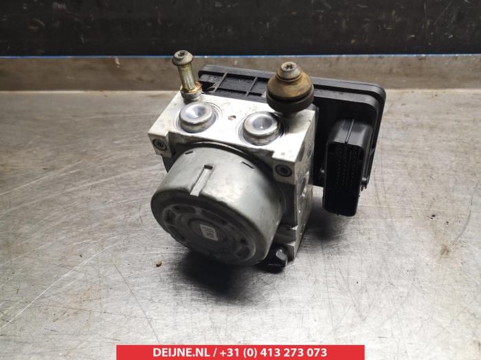 Hyundai I10 ABS Pomp O337351