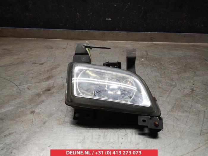 Mazda Premacy Mistlamp rechts-voor O268320