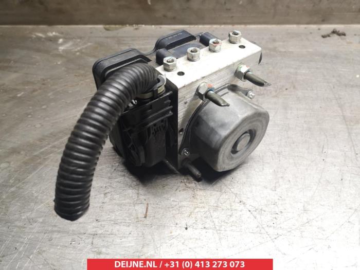 Mitsubishi Space Star ABS Pomp O337983