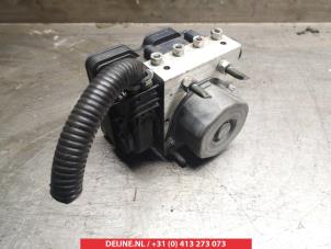 Gebruikte ABS Pomp Mitsubishi Space Star (A0) 1.0 12V Prijs € 100,00 Margeregeling aangeboden door V.Deijne Jap.Auto-onderdelen BV