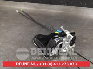 Suzuki Celerio Rear door mechanism 4-door, right O281776 photo 2