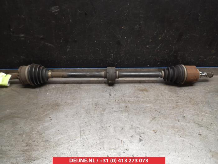 Nissan Almera Tino Antriebswelle rechts vorne O319281