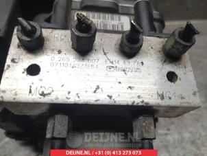 Mazda CX-7 ABS Pumpe O337178 foto 2