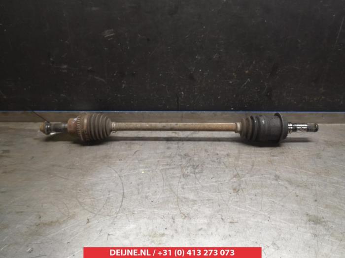 Gebruikte Aandrijfas rechts-achter Mazda CX-7 2.3 MZR DISI Turbo 16V AWD Prijs € 50,00 Margeregeling aangeboden door V.Deijne Jap.Auto-onderdelen BV