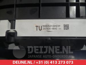 Honda FR-V Kilometerteller KM O304895 foto 3
