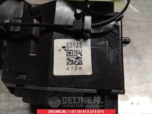 Nissan Terrano Light switch O306807 photo 2