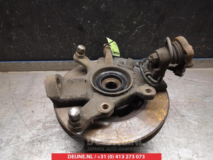 Nissan Terrano Knuckle, front right O323555