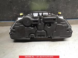 Toyota Avensis Kilometerteller KM O305204 foto 2