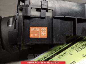 Toyota Avensis Light switch O307420 photo 2