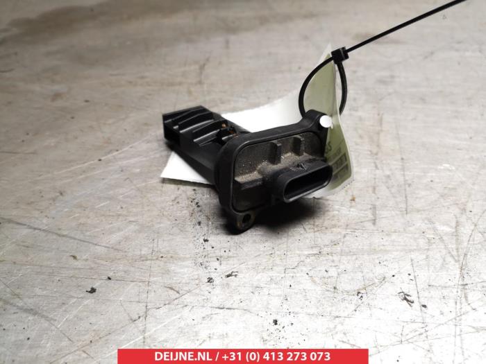 Toyota Avensis Luchthoeveelheidsmeter O343069