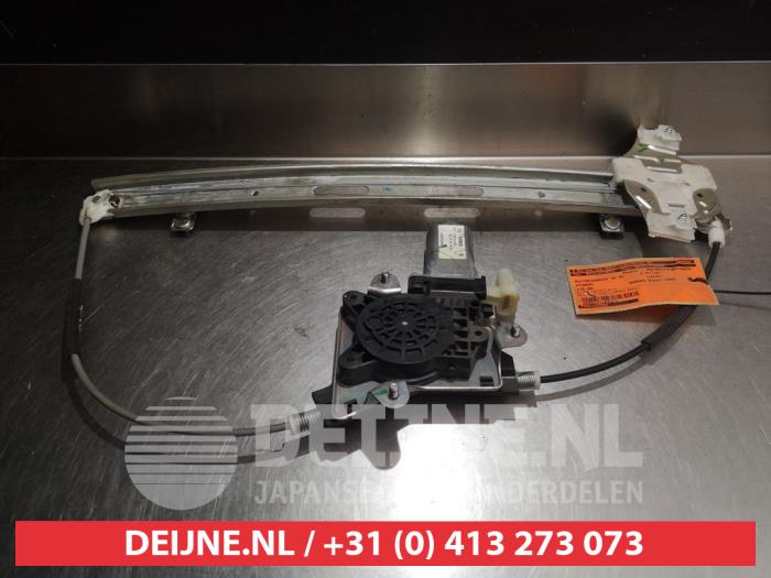 Hyundai I10 Ruitmechaniek 4Deurs rechts-voor O276531