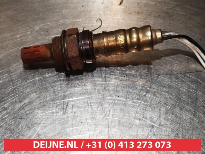 Lambda Sonde van een Mazda Demio (DW) 1.5 16V 2002