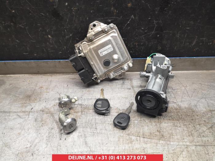 Suzuki Alto Engine management computer O345171