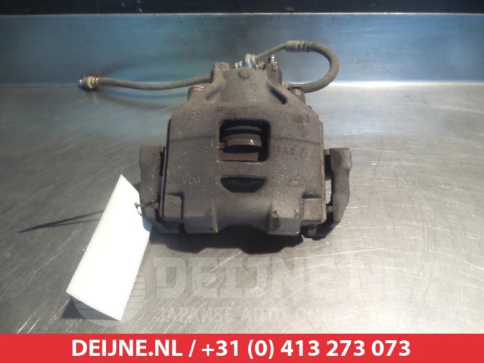 Toyota Yaris Remklauw (Tang) links-voor O325753