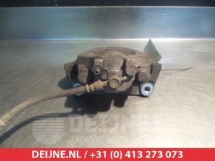 Toyota Yaris Front brake calliper, left O325753 photo 2
