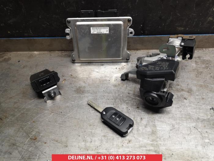 Honda Jazz Computer Motormanagement O345130