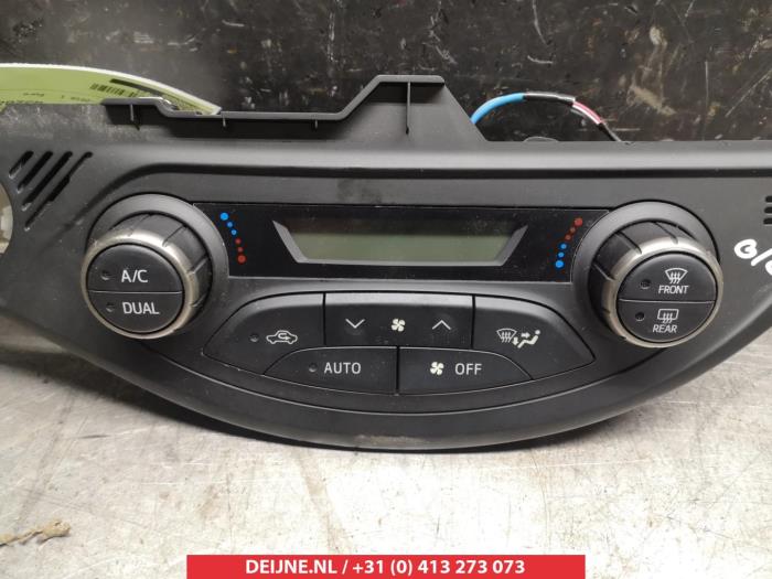 Toyota Yaris Kachel Bedieningspaneel O306489