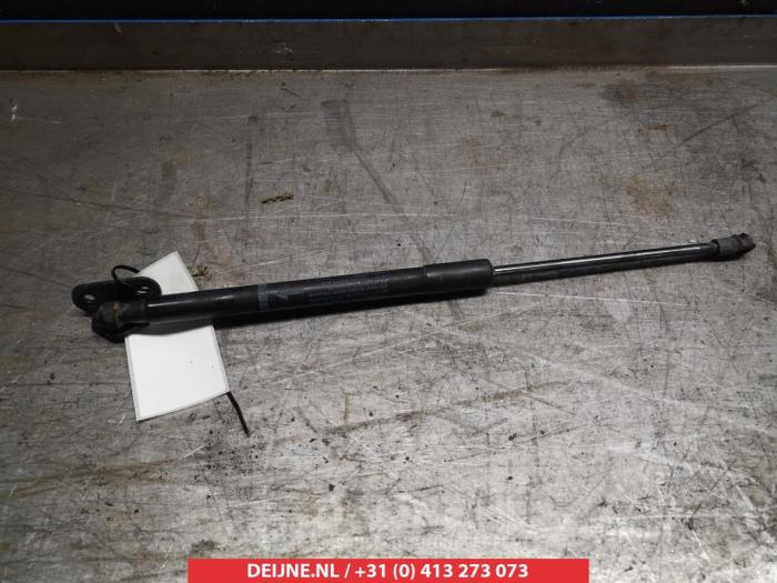Toyota Yaris Gasdemper rechts-achter O295525