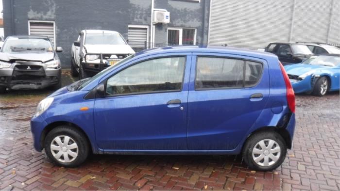 Daihatsu Cuore Portier 4Deurs links-voor O272694