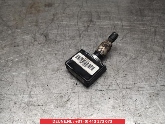 Nissan Qashqai Reifendrucksensor O328979