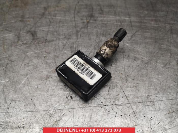 Nissan Qashqai Reifendrucksensor O328978