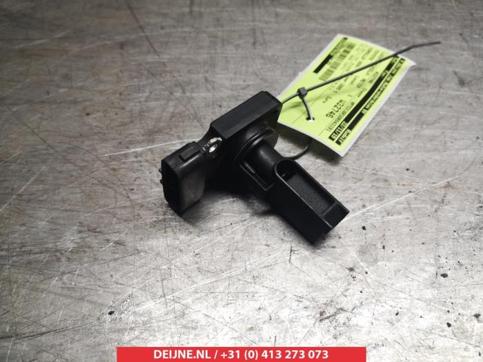 Gebruikte Luchthoeveelheidsmeter Toyota Corolla Verso (R10/11) 2.0 D-4D 16V Prijs € 25,00 Margeregeling aangeboden door V.Deijne Jap.Auto-onderdelen BV