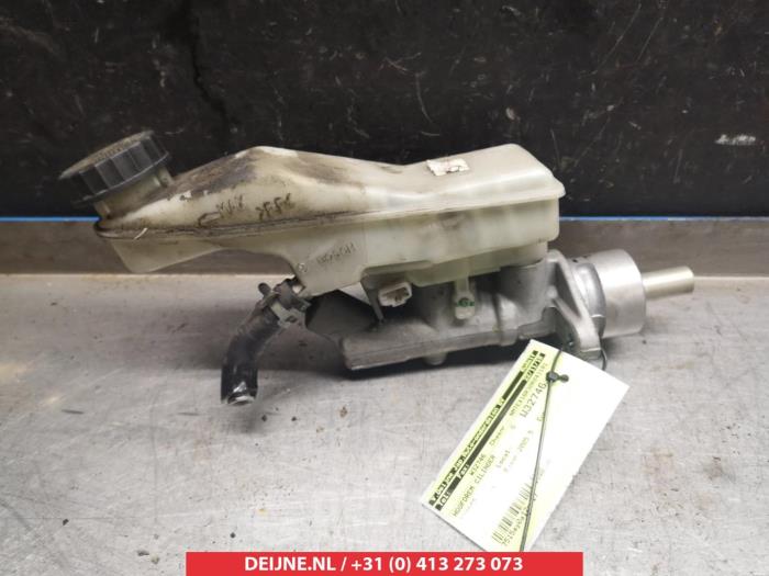 Toyota Corolla Verso Hauptbremszylinder O337025