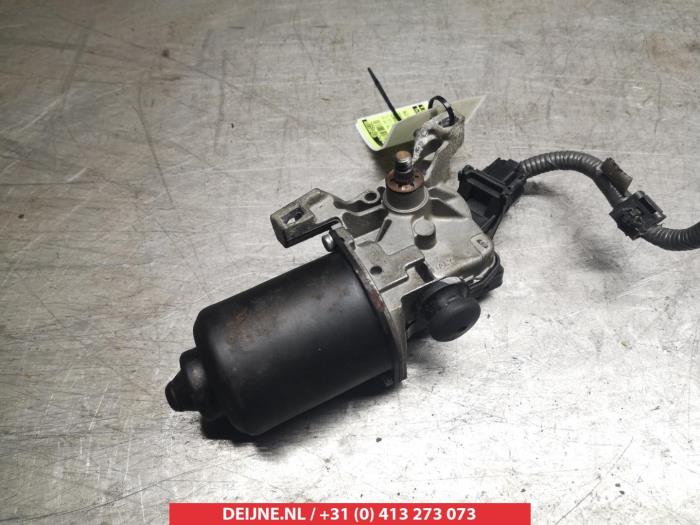Toyota Corolla Verso Ruitenwissermotor voor O349326