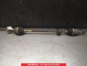 Gebruikte Aandrijfas rechts-voor Suzuki Celerio (LF) 1.0 12V Dualjet Prijs € 75,00 Margeregeling aangeboden door V.Deijne Jap.Auto-onderdelen BV