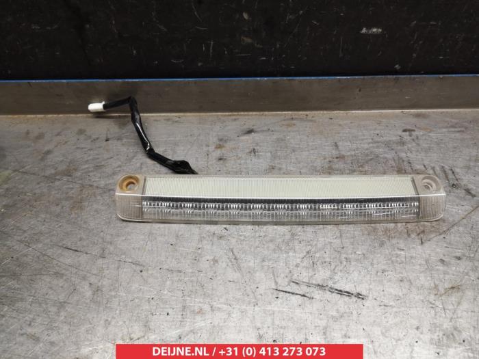Toyota Prius Extra Remlicht midden O300483