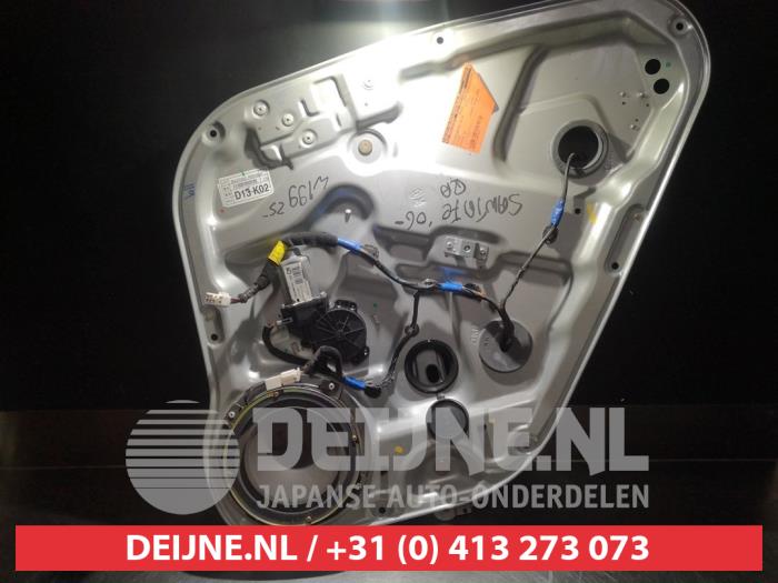 Hyundai Santafe Rear door window mechanism 4-door, right O291151