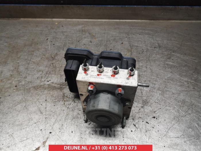 Suzuki Celerio ABS Pomp O338331