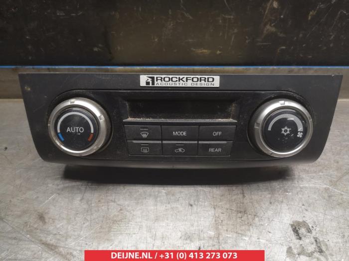 Mitsubishi Pajero Kachel Bedieningspaneel O306031