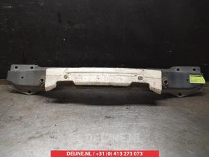 Gebruikte Bumperbalk achter Mazda CX-7 2.3 MZR DISI Turbo 16V AWD Prijs € 50,00 Margeregeling aangeboden door V.Deijne Jap.Auto-onderdelen BV